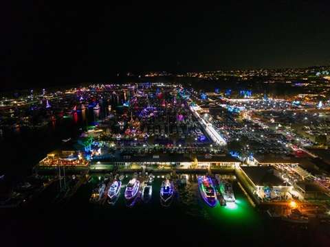 Dana Point Boat Parade of Lights – Dana Point